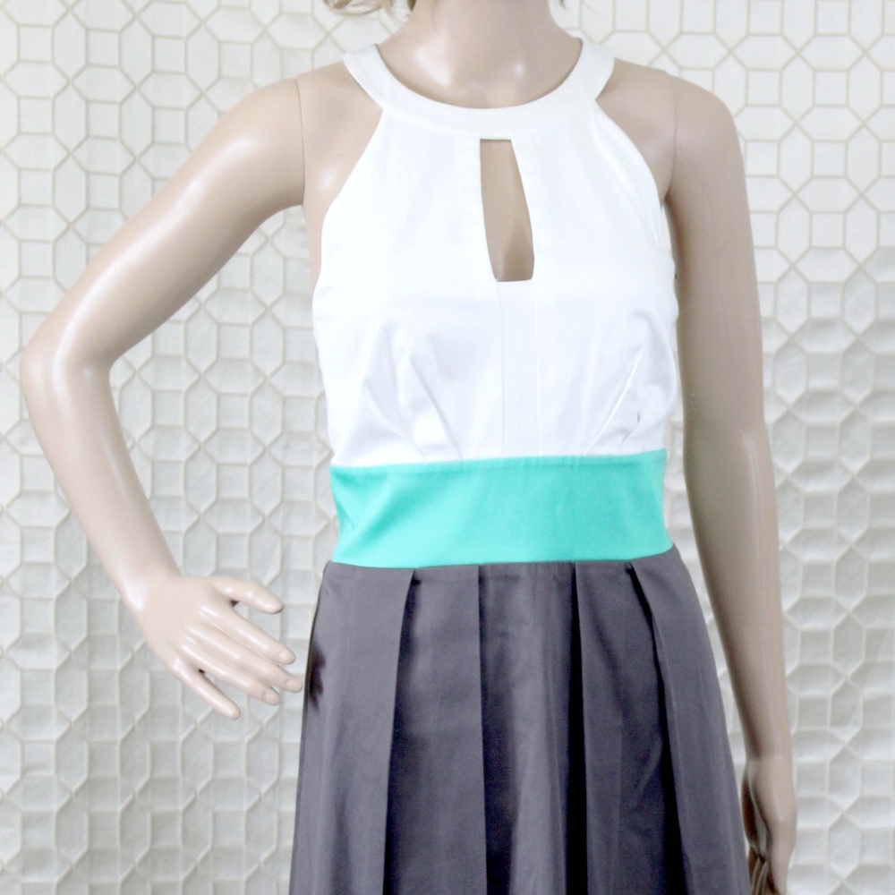 Jessica Simpson Dress